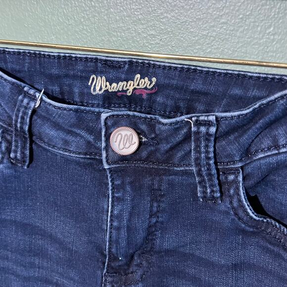 Wrangler Women’s Flare Jeans sz7 Dark Wash Mid Rise Stretch Denim - Picture 4 of 6